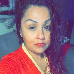 Meet your Posher, Monica